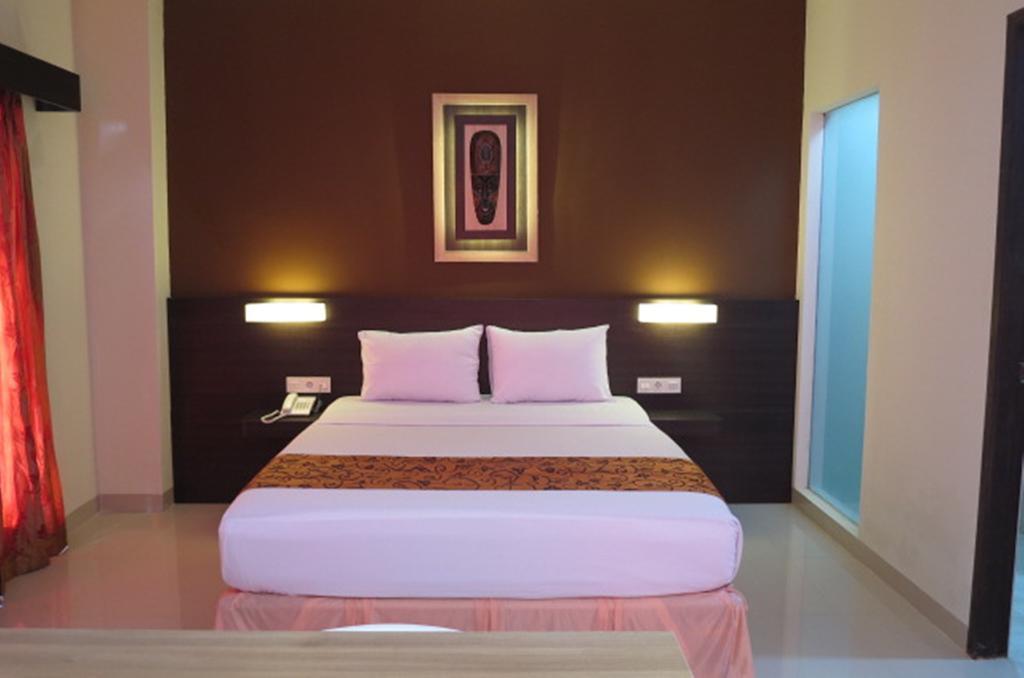 The Waigo Hotel Sorong Bagian luar foto