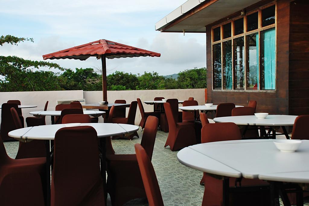 The Waigo Hotel Sorong Bagian luar foto